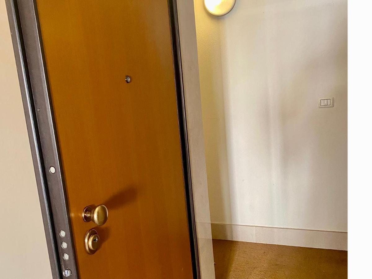 Residenza Ponti Whit Parking Apartment - Verona — Photos 1